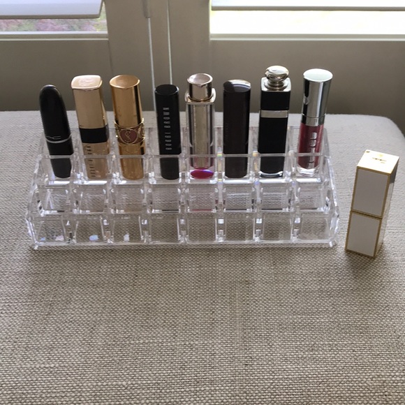 Acrylic lipstick organizer holds 24 lipsticks 💄 - Picture 8 of 13